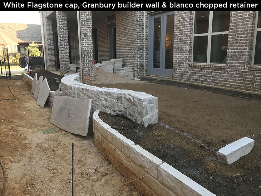 White Flagstone Cap, Granbury Builder Wall & Blanco Chopped Retainer